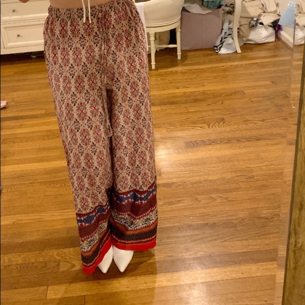 SUPER CUTE!! boho pants